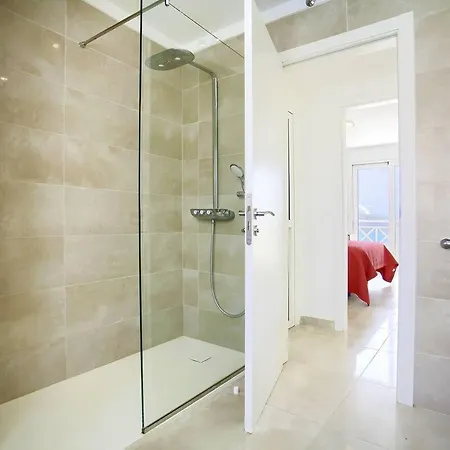De Luxe Paramount Con Piscina & Jacuzzi En